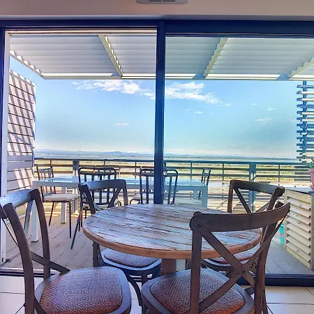 Carnon: Spacieux F2 Avec Balcon, Clim Et Garage - Fr-1-715-4 Mauguio